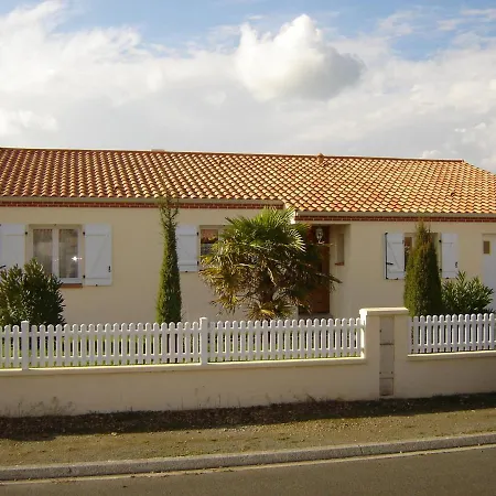 Maison Spacieuse 3 Avec Jardin Clos - Animaux Admis, Parking Disponible - Fr-1-540-261