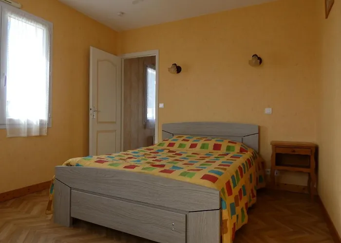 Maison Spacieuse 3 Avec Jardin Clos - Animaux Admis, Parking Disponible - Fr-1-540-261 *