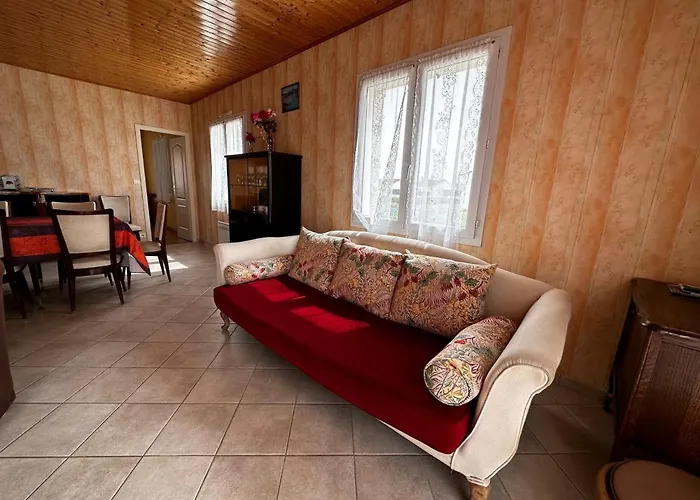 Maison Spacieuse 3 Avec Jardin Clos - Animaux Admis, Parking Disponible - Fr-1-540-261 Vakantiehuis *