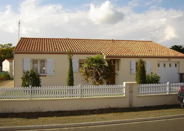 Maison Spacieuse 3 Avec Jardin Clos - Animaux Admis, Parking Disponible - Fr-1-540-261